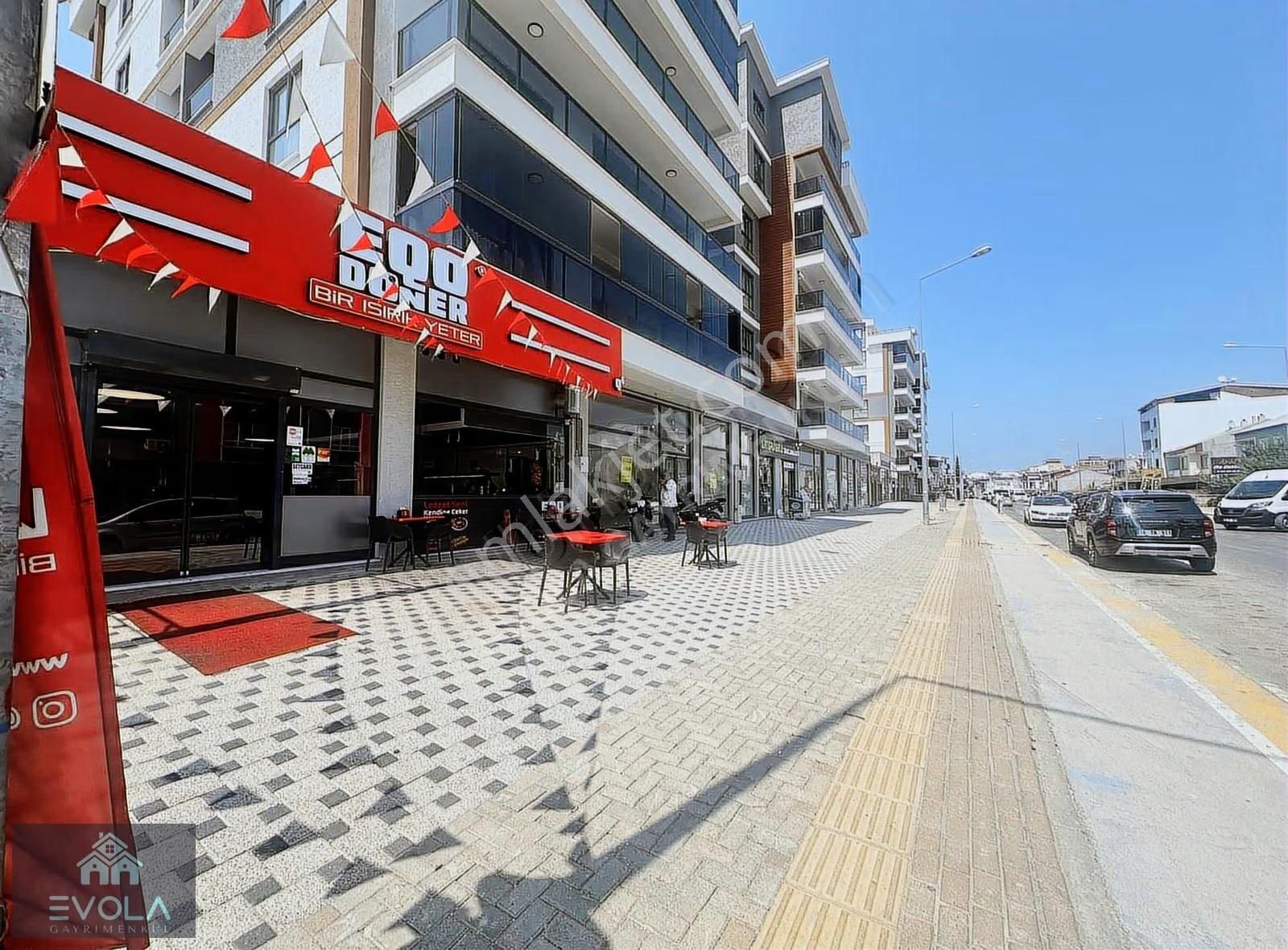 Evola Gayrimenkul'den İşlek Cadde Üzeri Kiralık Dükkan - Görsel 4