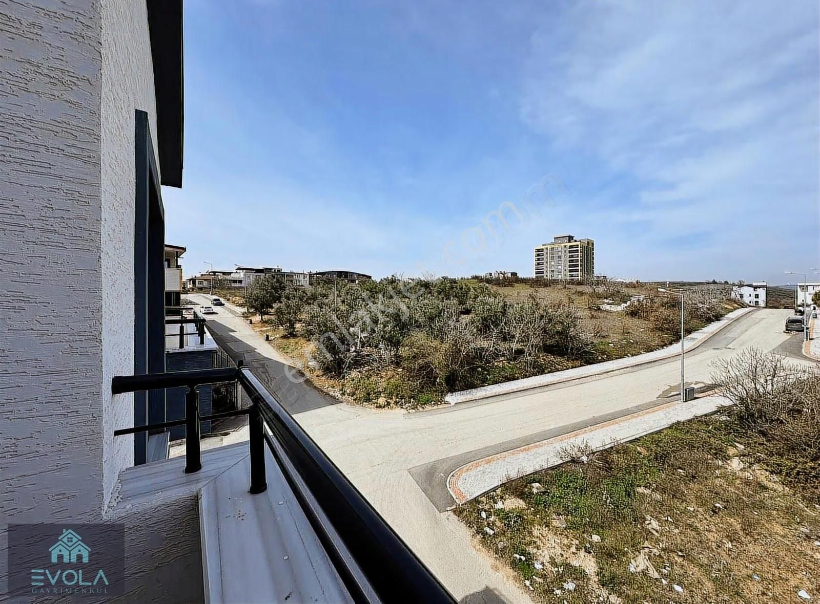 Evola Gym'den Mükemmel Konumda 2+1 Dubleks Daire - Görsel 9