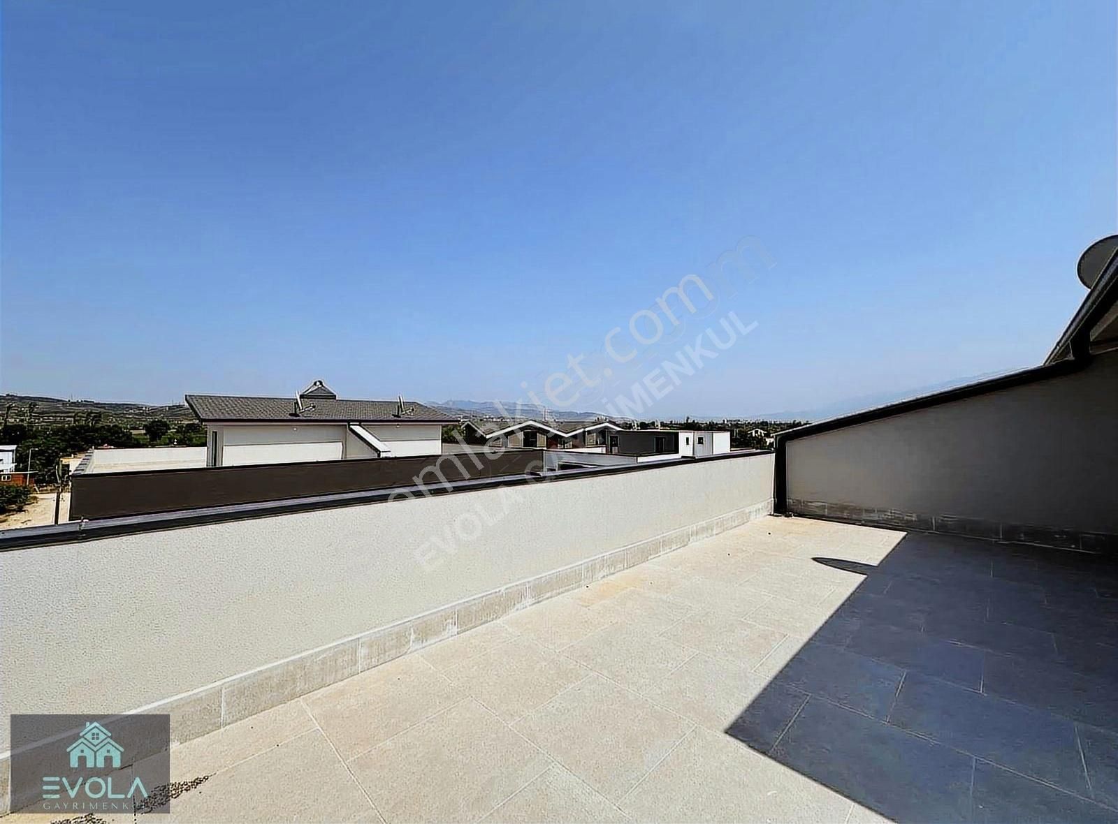 Evola Gym'den Doğayla İç İçe, Muhteşem Manzaralı Lüks Villa - Görsel 20