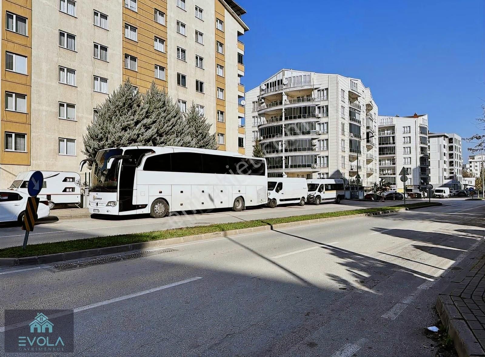 Evola Gayrimenkul'den Mükemmel Konumda 3+1 Satılık Daire - Görsel 8