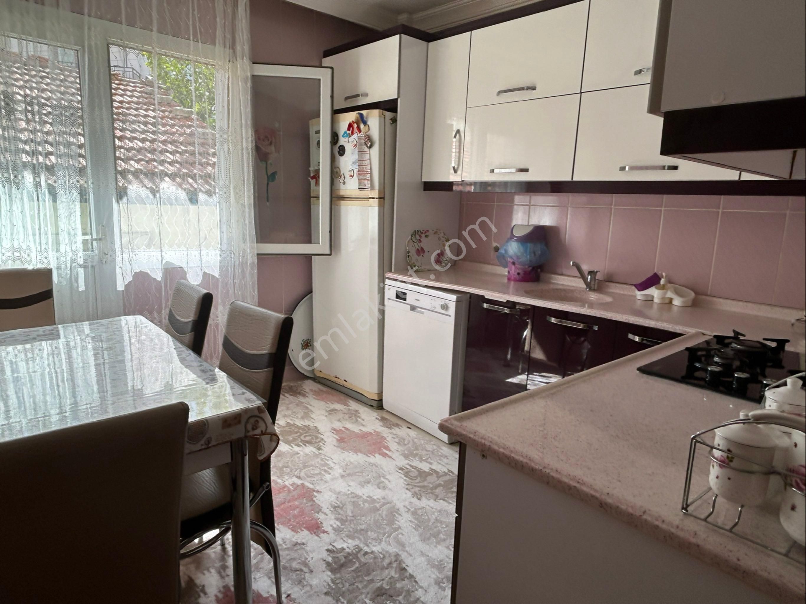 Ntgayrimenkul’den Sevgi Mahallesinde 2+1 Satılık