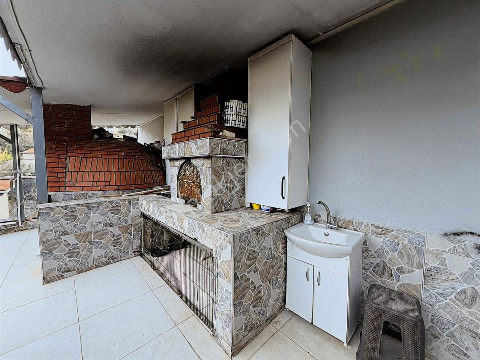 Yenifoça Donatkent'te Deniz Manzaralı Fourlex Müstakil Villa - Görsel 2