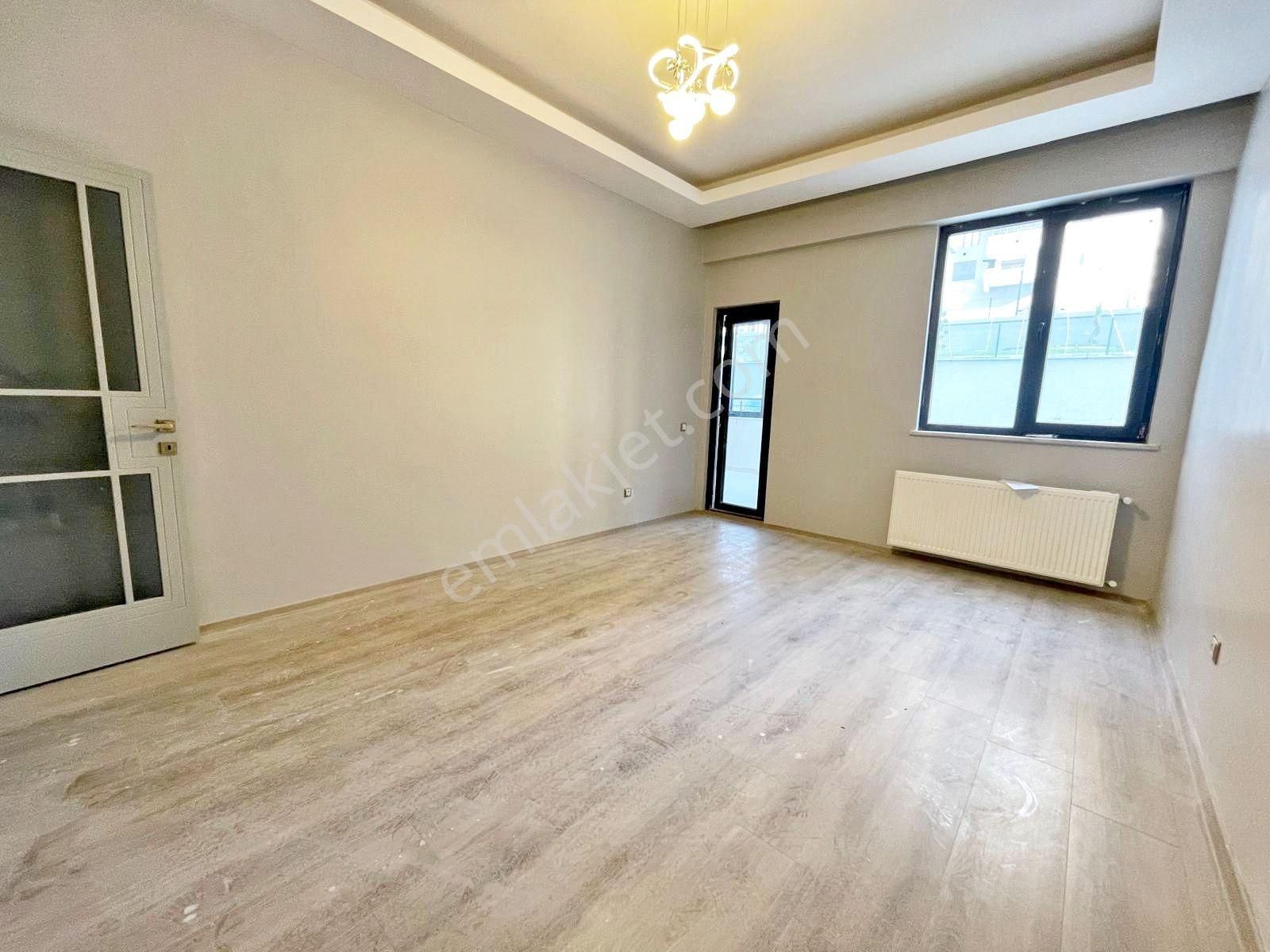 Karacaahmet'te Konfor Ve Zerafetin Buluştuğu Sıfır 3+1 Daire - Görsel 15