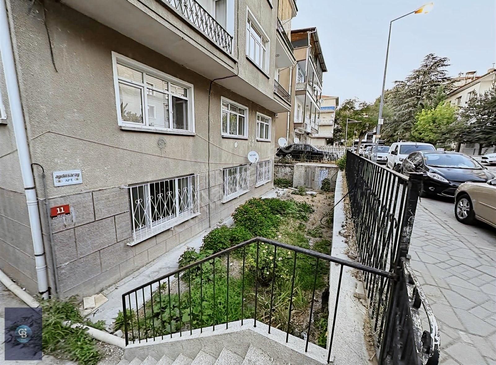 Aydınlıkevler Çaba Sokakta Yapılı Masrafsız Satılık 3+1 Daire - Görsel 3