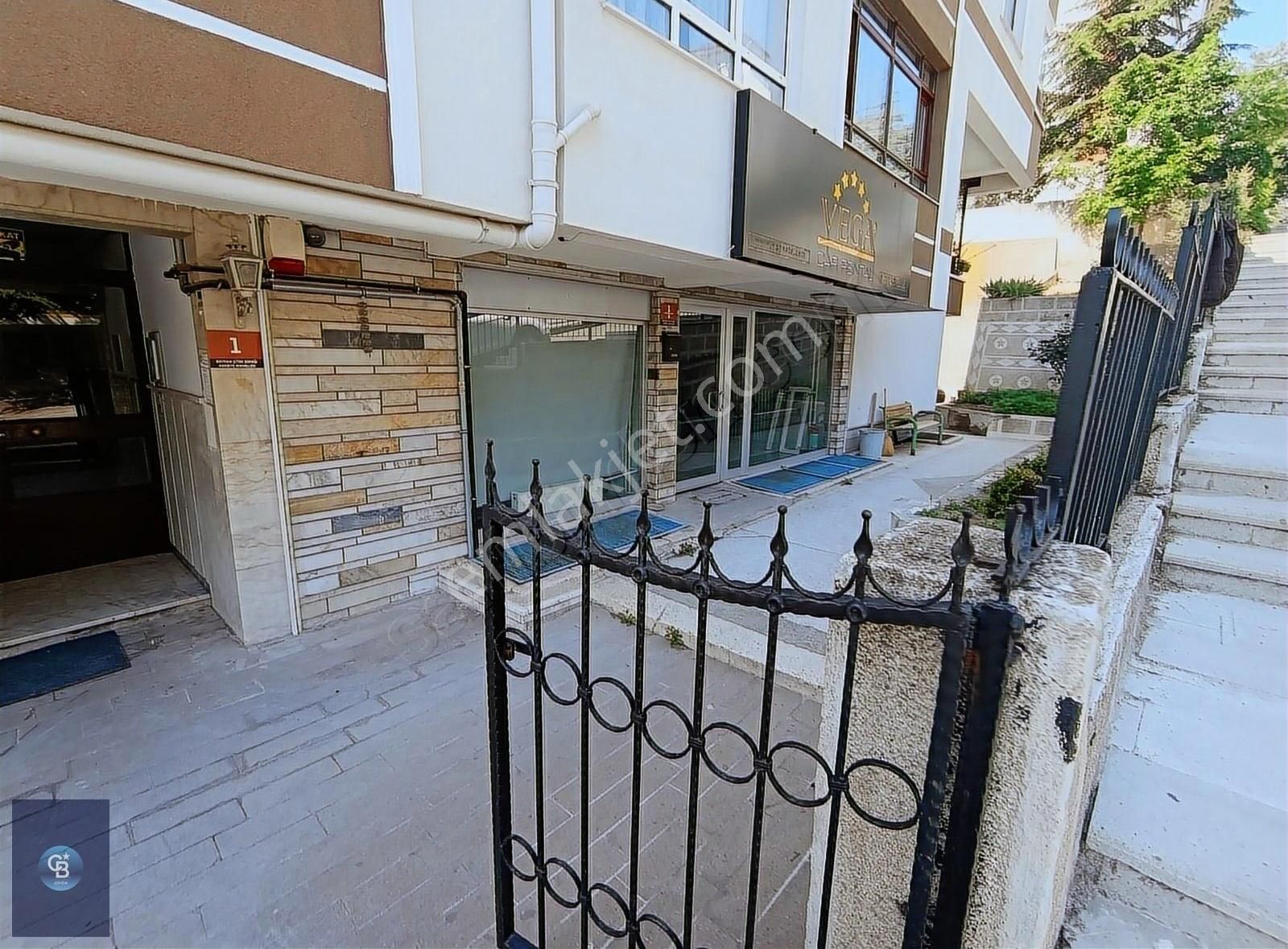 Dikmen Hürriyet Caddesinde Satılık İşyeri Dükkan - Görsel 15