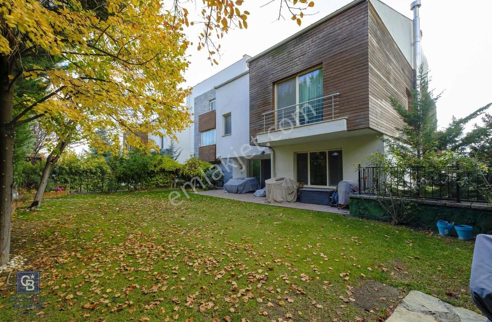 Almila Evleri Alacaatlı Bahçeli Satılık Lüks 4+1 Daire