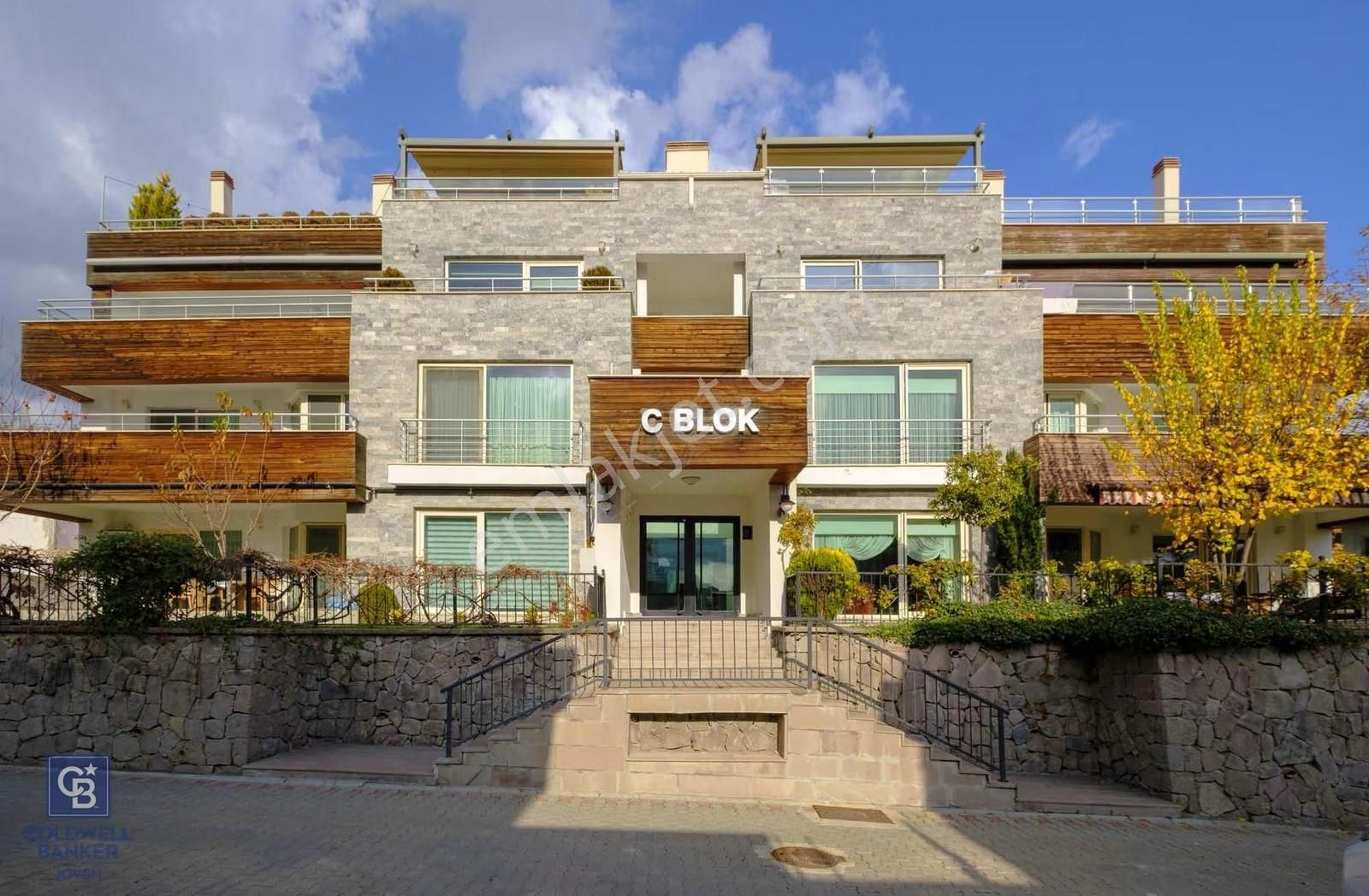 Almila Evleri Alacaatlı Bahçeli Satılık Lüks 4+1 Daire - Görsel 2