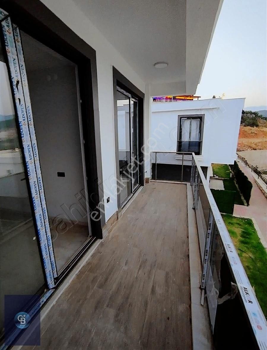 Antalya Finike Manzaralı 3+1 Satılık Villa