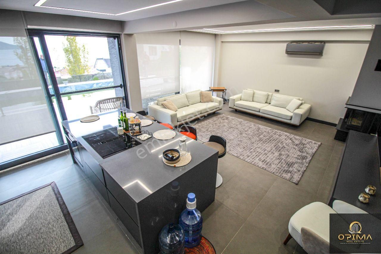 Opimadan Ocaklarda Şahane Tasarım 5+1 Havuzlu Müstakil Villa - Görsel 11