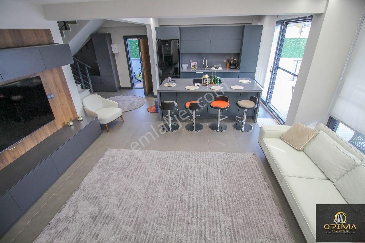 Opimadan Ocaklarda Şahane Tasarım 5+1 Havuzlu Müstakil Villa - Görsel 16