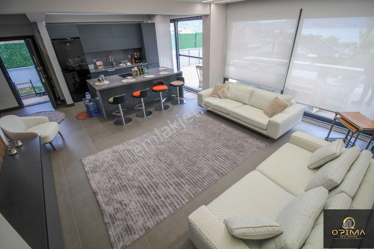 Opimadan Ocaklarda Şahane Tasarım 5+1 Havuzlu Müstakil Villa - Görsel 17