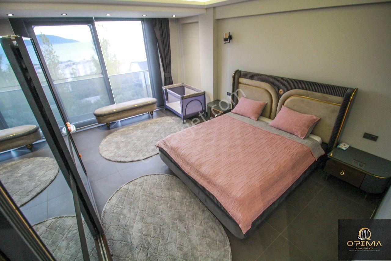 Opimadan Ocaklarda Şahane Tasarım 5+1 Havuzlu Müstakil Villa - Görsel 26