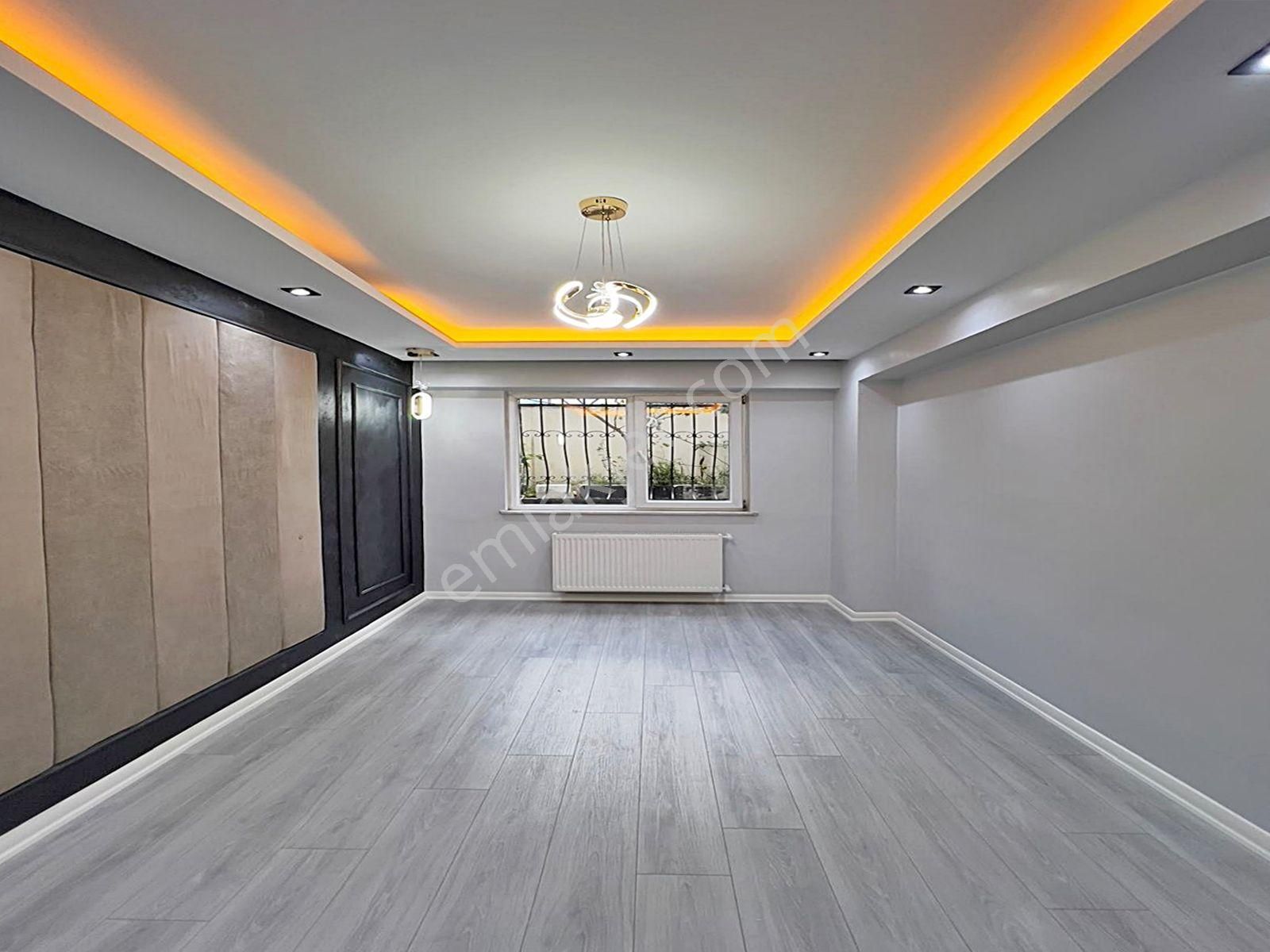 Cadde34'den Metrobüse Yürüme Mesafesinde %80 Krediye Uygun Çift Bahçeli Giriş Seviyesinde Bahçe Katı - Görsel 12