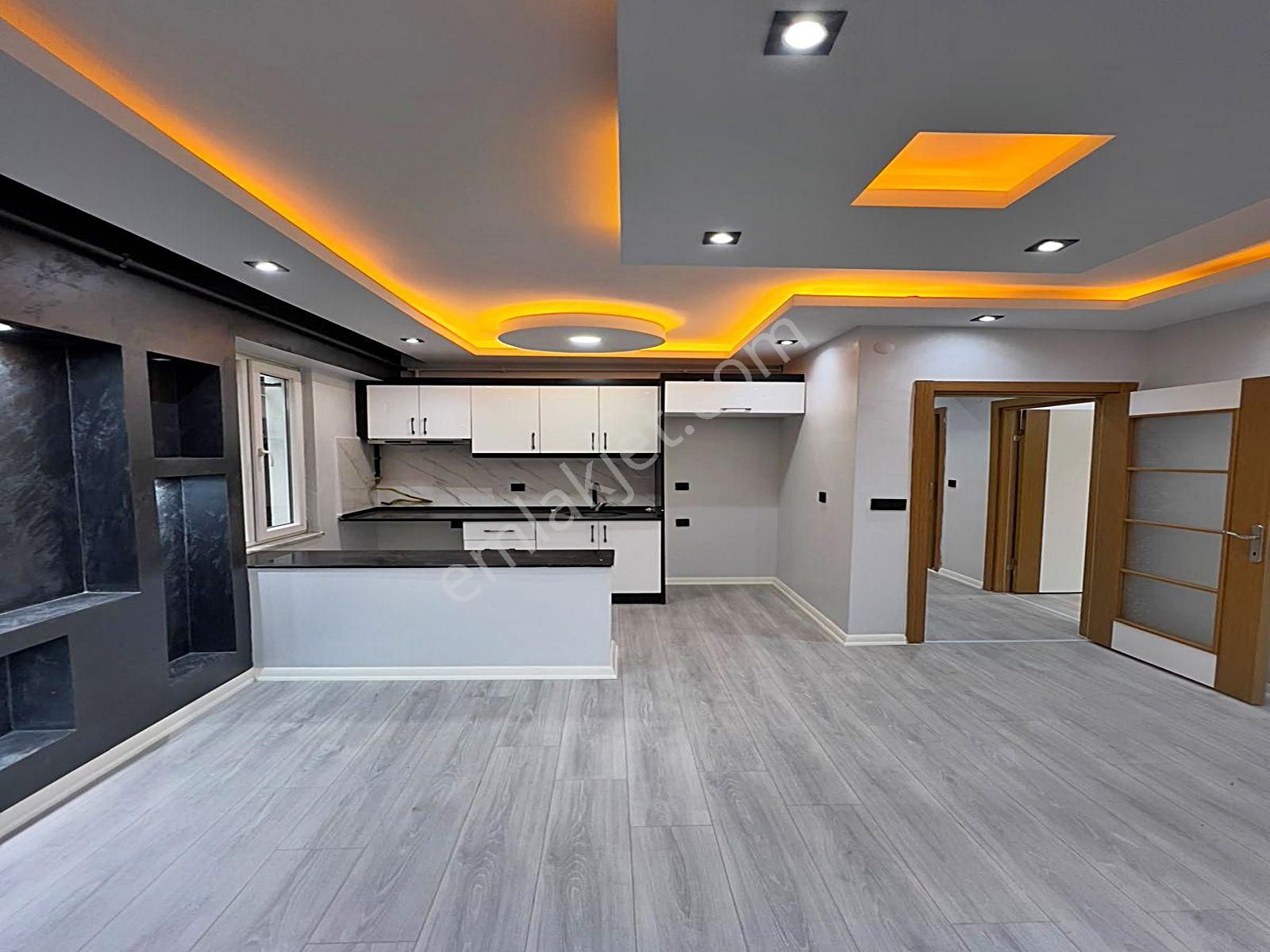 Cadde34'den Metrobüse Yürüme Mesafesinde %80 Krediye Uygun Çift Bahçeli Giriş Seviyesinde Bahçe Katı - Görsel 6