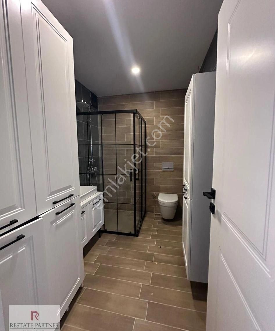 Kozyatağı Kiralık 3+1 5 Yaşında Daire - Görsel 26