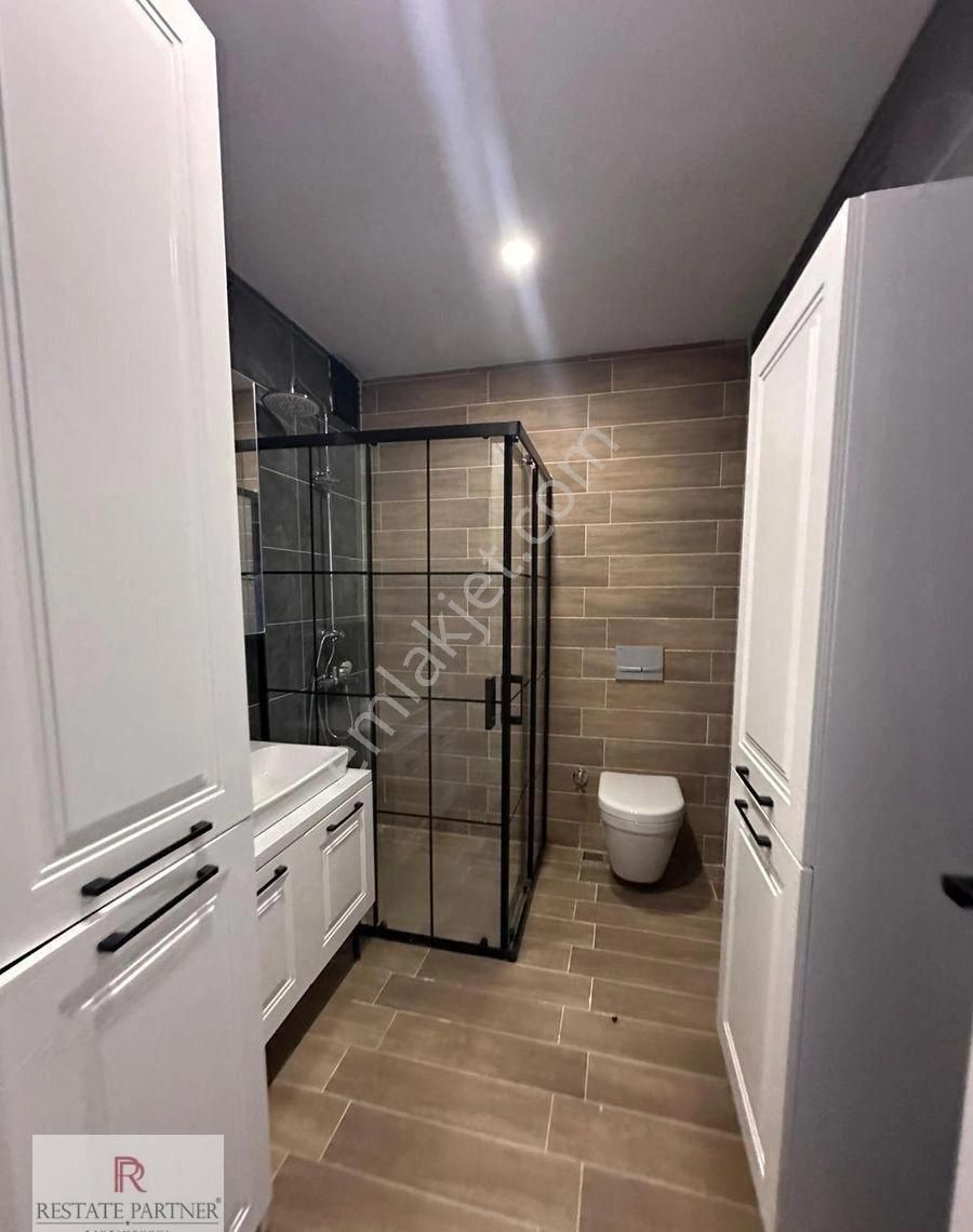 Kozyatağı Kiralık 3+1 5 Yaşında Daire - Görsel 13