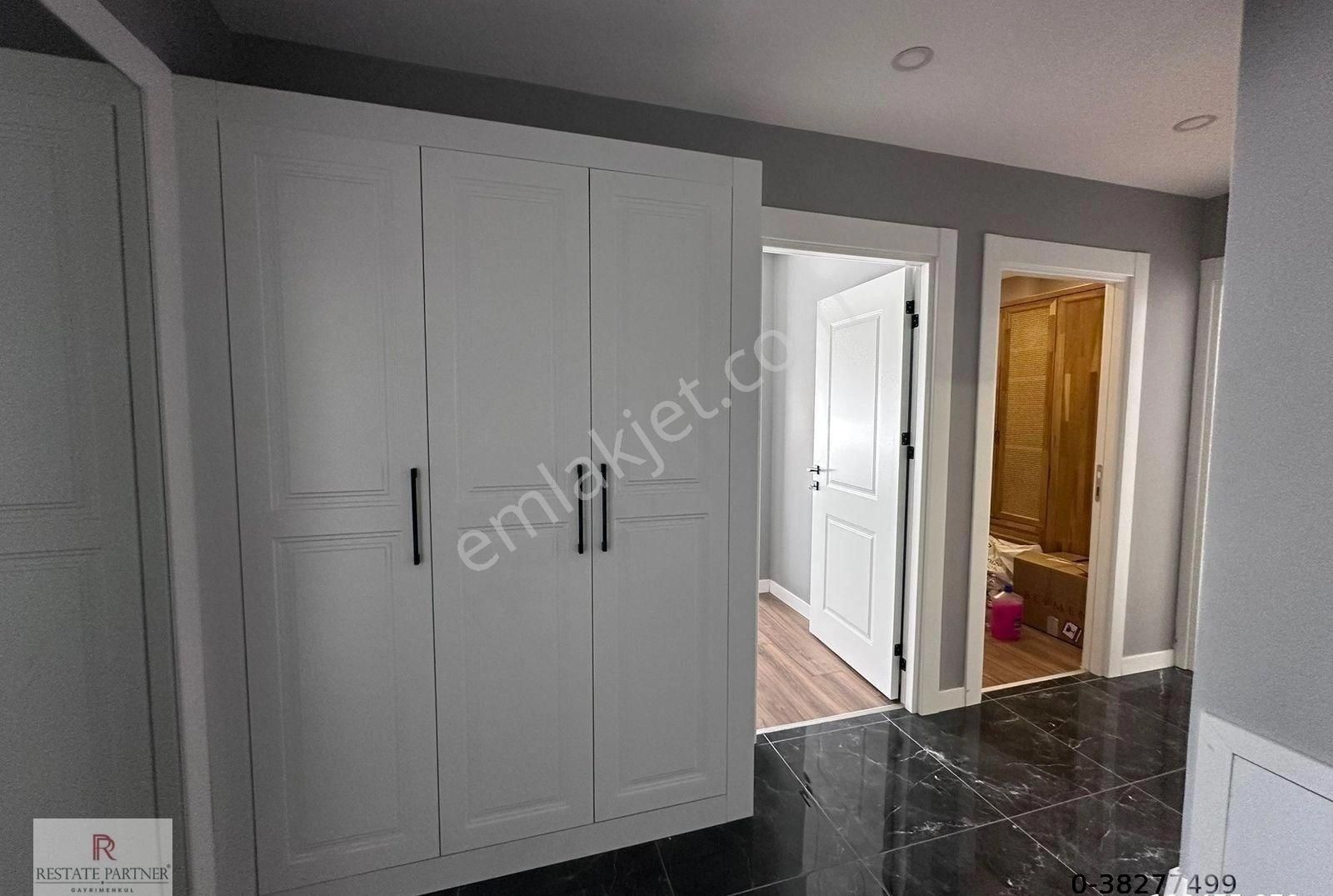 Kozyatağı Kiralık 3+1 5 Yaşında Daire - Görsel 4