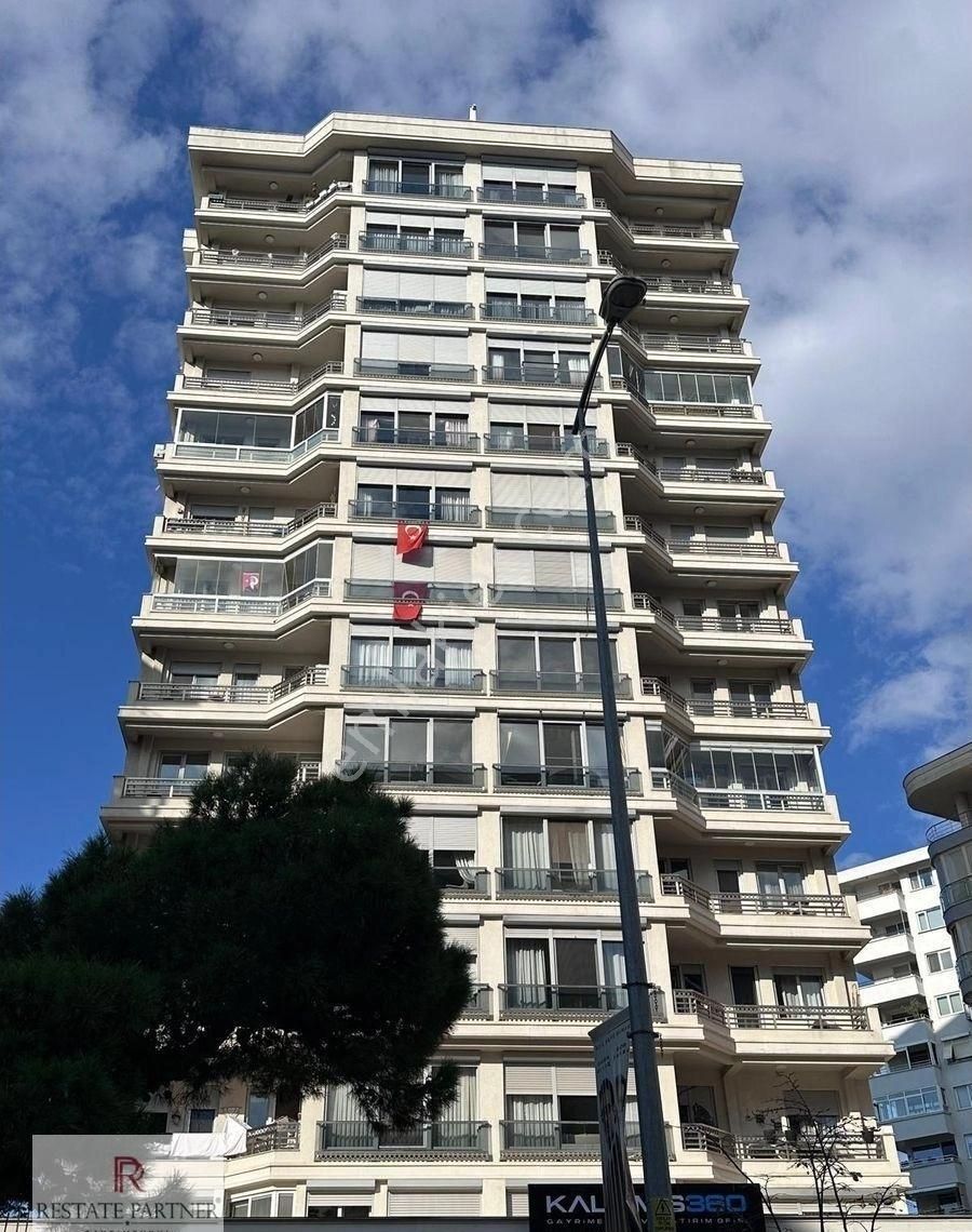 Fener Kalamış Cadde Üzerinde 3+1 Deniz Manzaralı Kiralık Daire - Görsel 14