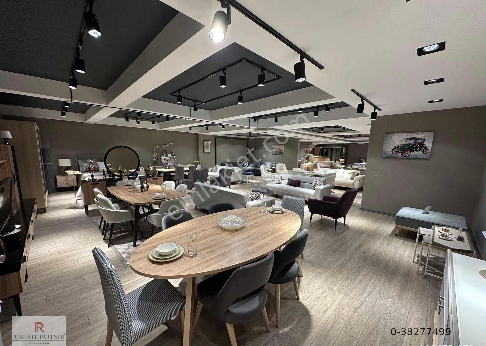 Küçüksu Cad. Üzeri Köşe Konumda Üç Katlı Muazzam Showroom Mağaza - Görsel 19