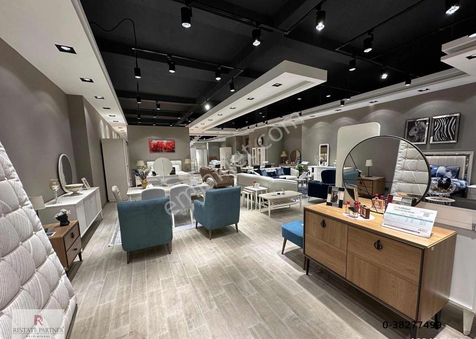 Küçüksu Cad. Üzeri Köşe Konumda Üç Katlı Muazzam Showroom Mağaza - Görsel 20