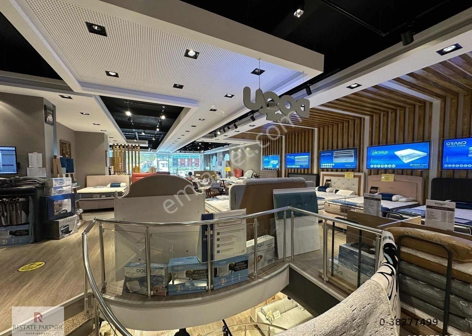 Küçüksu Cad. Üzeri Köşe Konumda Üç Katlı Muazzam Showroom Mağaza - Görsel 16