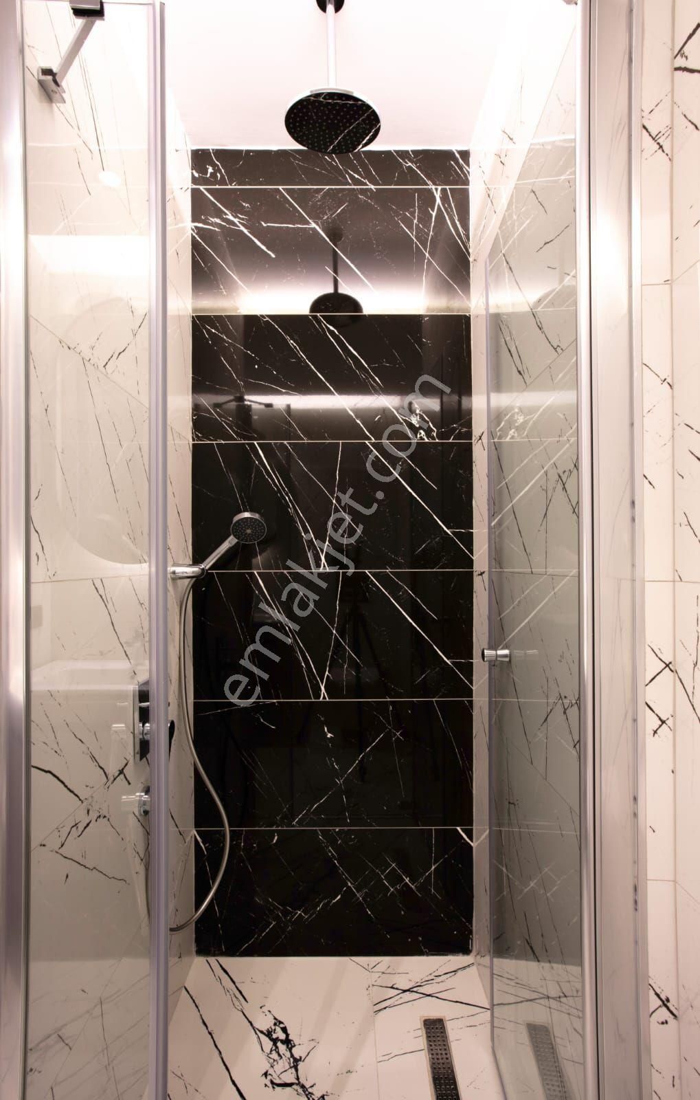 Kuşadası Şehir Merkezinde Havuzlu Türk Hamamlı Saunalı Sitede Yerden Isıtmalı 3+1 150 M2 Sıfır Daire - Görsel 5