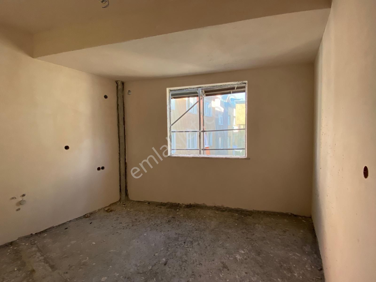 Çekmeköy Hamidiye'de Balkonlu K.otopark Ferah 2+1 Satılık Daire - Görsel 9