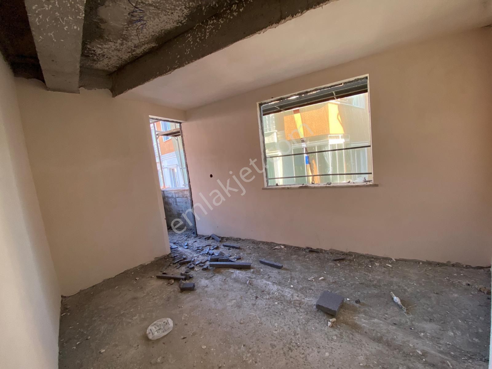 Çekmeköy Hamidiye'de Balkonlu K.otopark Ferah 2+1 Satılık Daire - Görsel 10