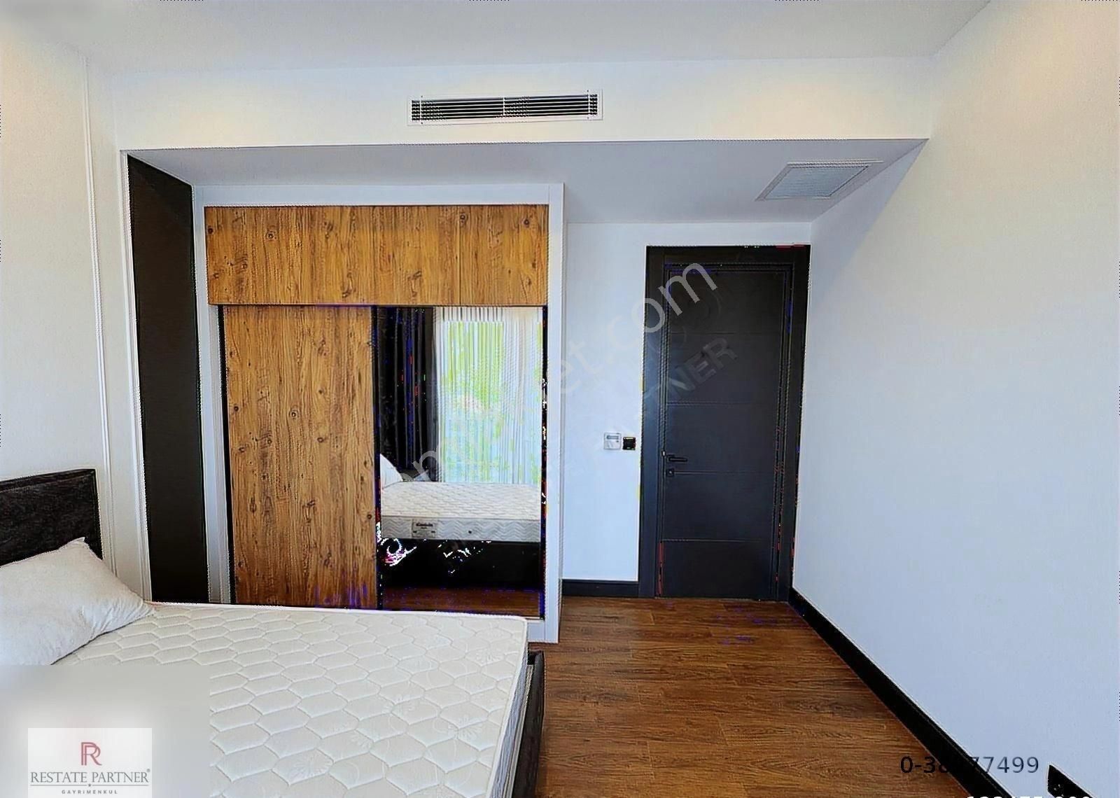 Kıbrıs Girne Alsancak 4+1 Satılık Villa - Görsel 14