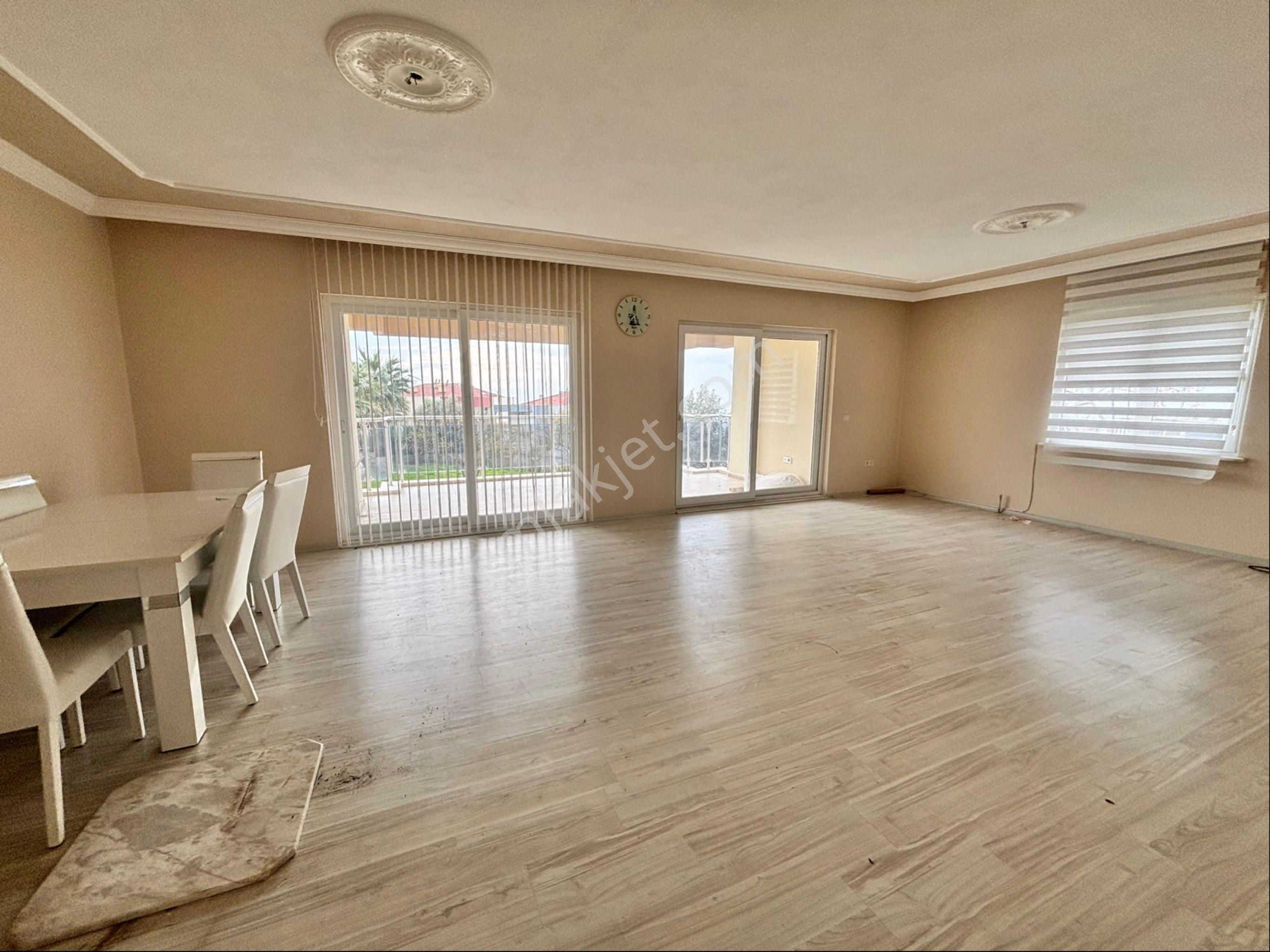 Ege Mahallesi Üner Sitesinde Deniz Manzaralı 3+1 Kiralık Daire - Görsel 7