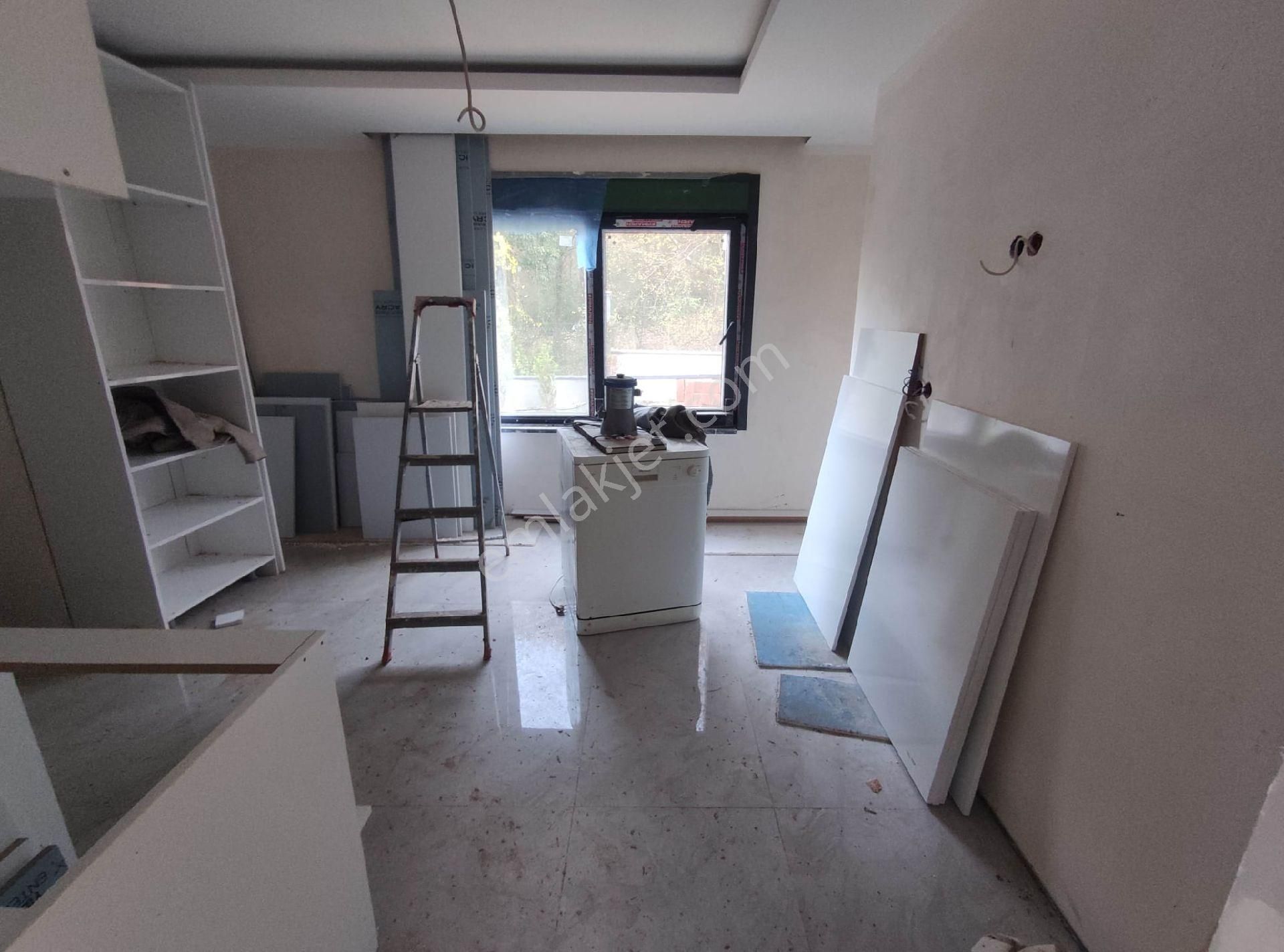 Şile Satmazlı'da Lüks 5+2 Takaslı Orman Manzaralı Müstakil Villa - Görsel 10