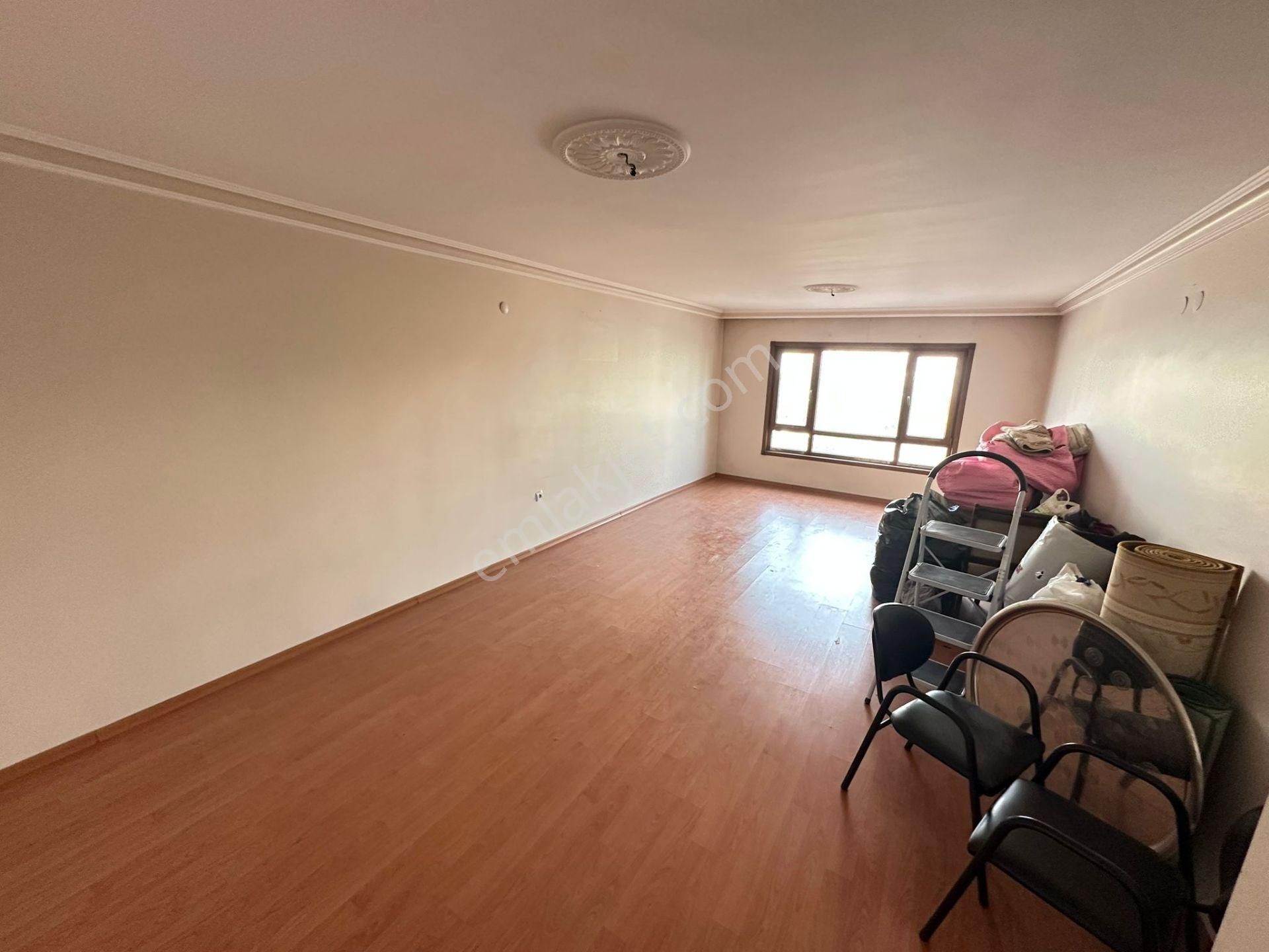 Bölgenin En Prestijli Konutlarında Ayaş Yolu Üzeri 3+1 Geniş M² - Görsel 9