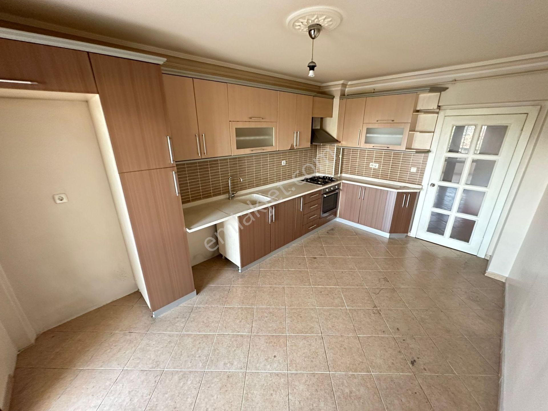 Bölgenin En Prestijli Konutlarında Ayaş Yolu Üzeri 3+1 Geniş M² - Görsel 2