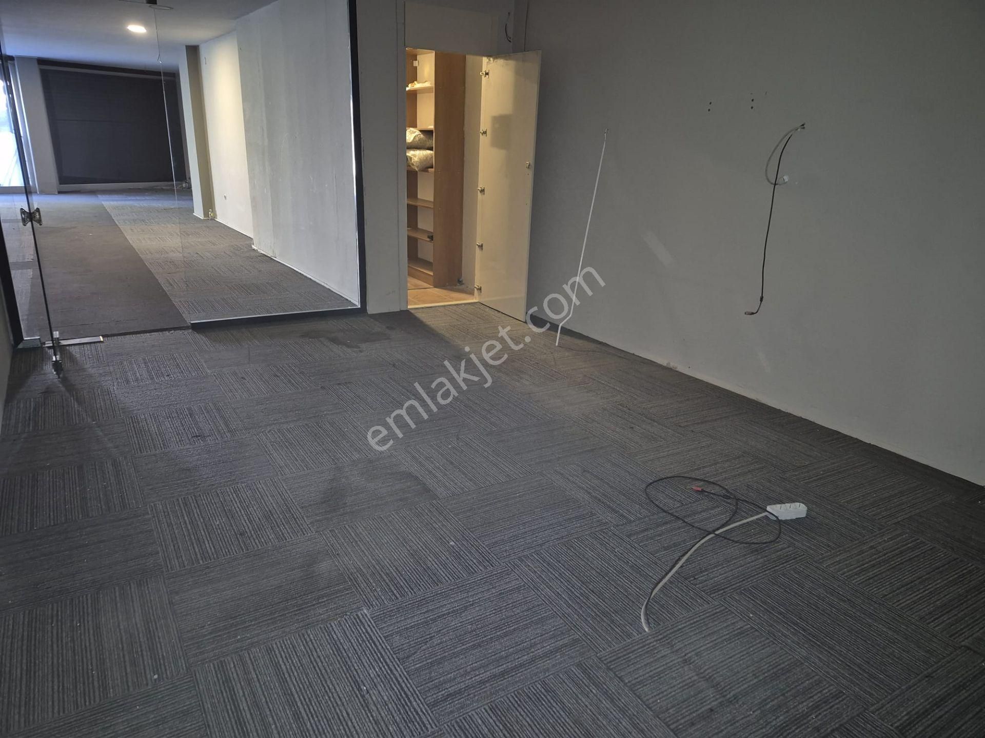 Yeniğün Mah//kaymakamlık'a100metre//çevik1 Meydan/yapıkıredi Bank Yanı//otoparklı,wc,mutfak,kepnkli - Görsel 9