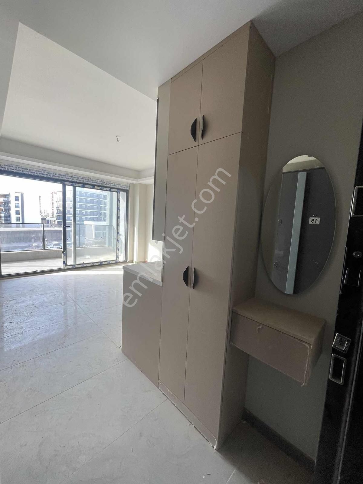 İskanlı 40 Lık Yola Cephe Oturuma Hazır 1+1 - Görsel 2