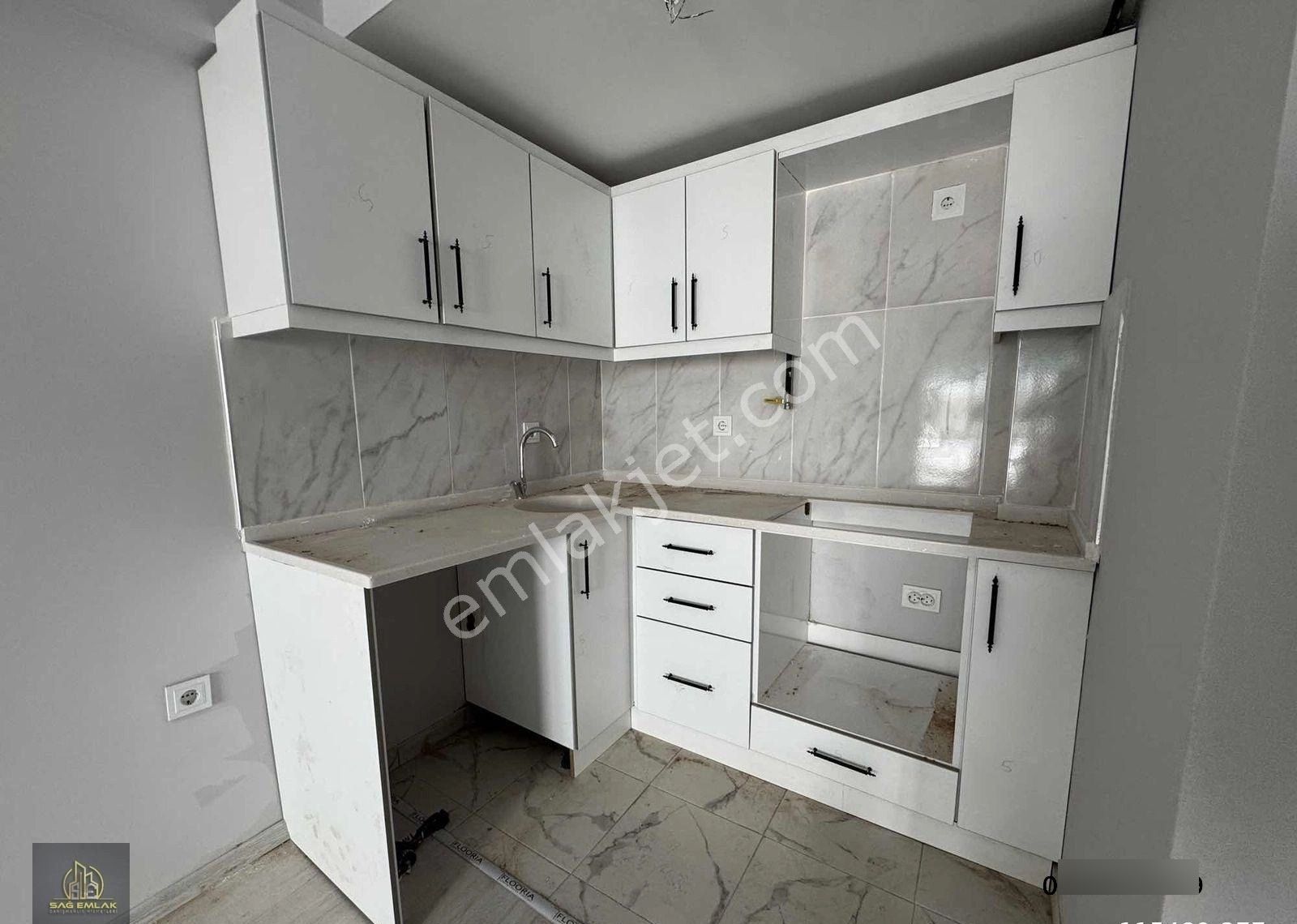 Fethiye' De 1+1 Daire! Merkezi Lokasyon, Yatırıma Uygun! - Görsel 2