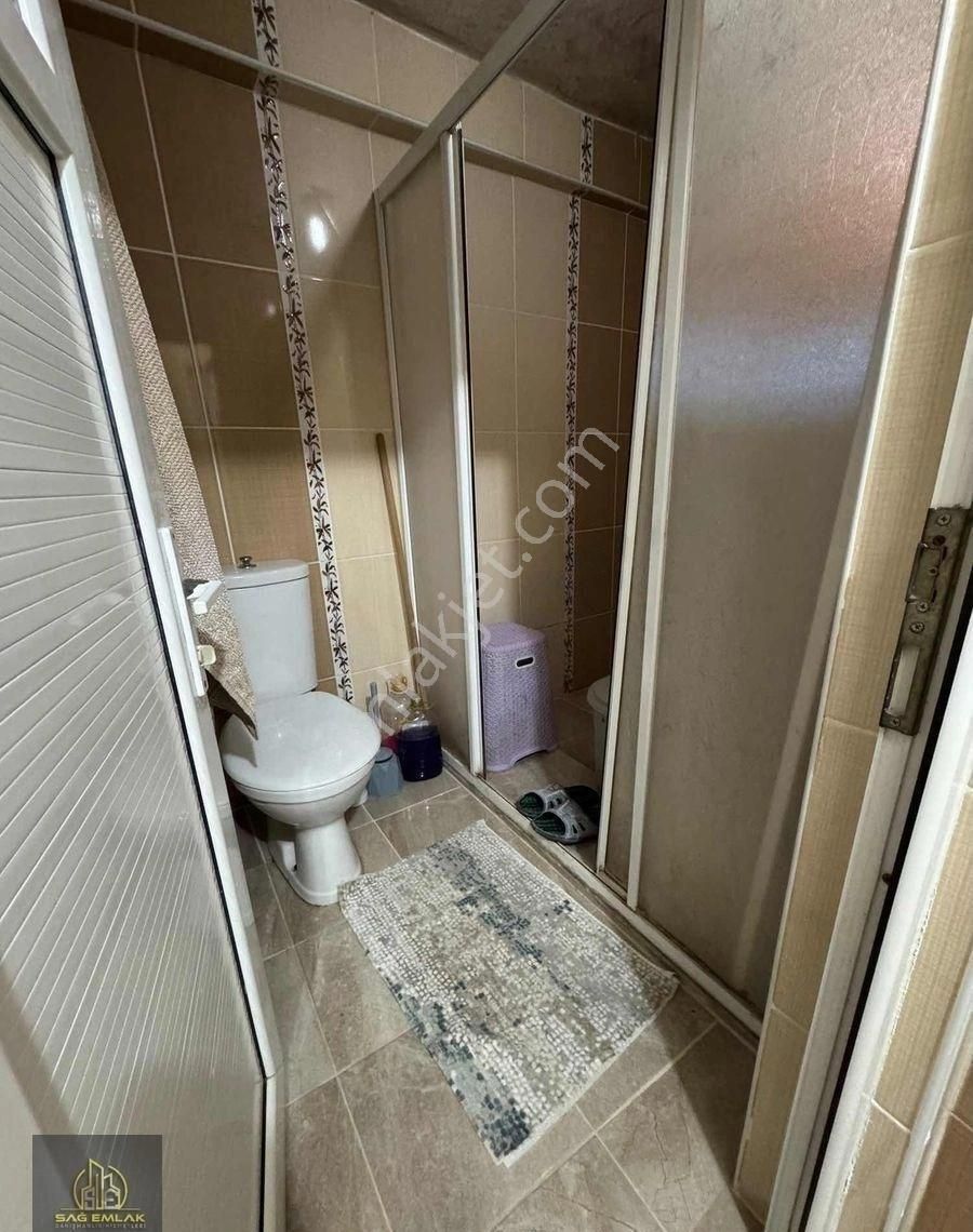 Bağlarbaşında 2+1 Satılık Geniş Daire - Görsel 5