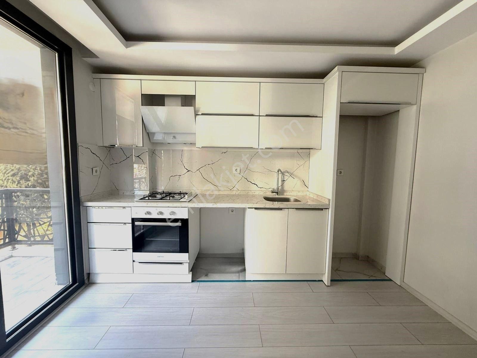 Parla'dan İkizçay Da Lüks Tasarım Ön Cephe Satılık 2+1 Daire - Görsel 32