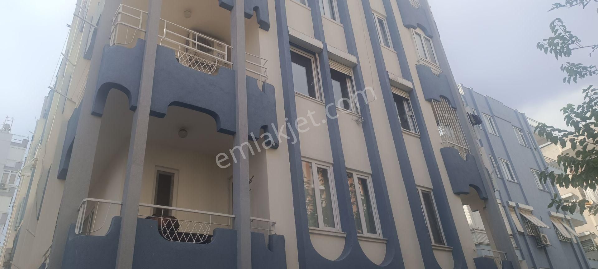 Bayındırda 3+1 140m2 Klimalı Doğalgazlı Masrafsız