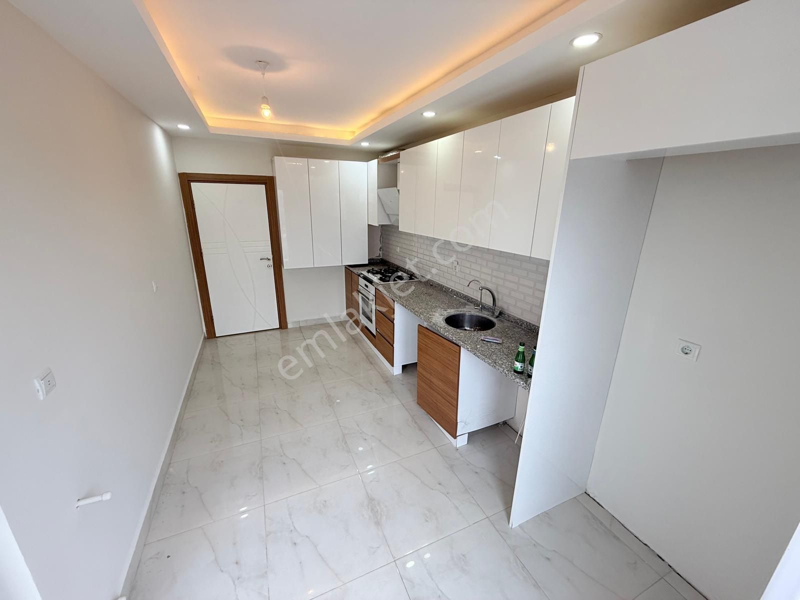 Varsak Aydoğmuşta Geniş Ara Kat Sınırsız Kredili 3+1 Daire - Görsel 7