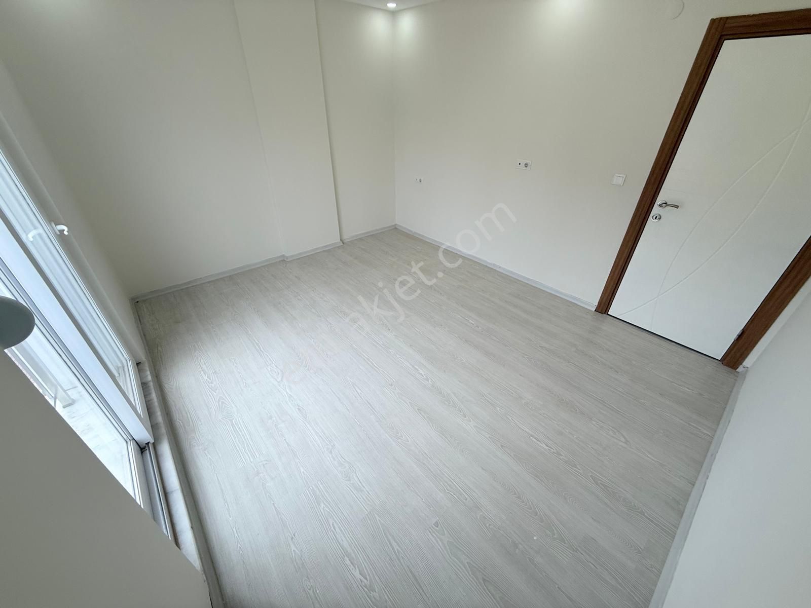 Varsak Aydoğmuşta Geniş Ara Kat Sınırsız Kredili 3+1 Daire - Görsel 22