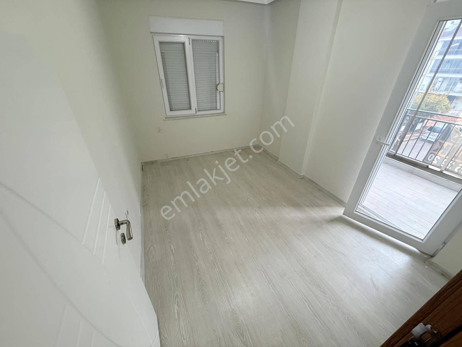 Varsak Aydoğmuşta Geniş Ara Kat Sınırsız Kredili 3+1 Daire - Görsel 18