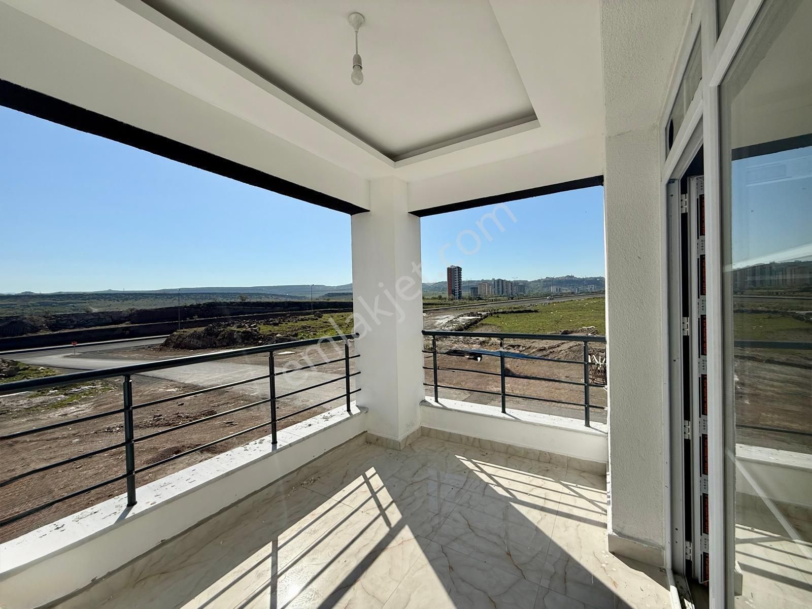 Şirintepe Mahallesinde 3 Cepheli, Geniş Ve Lüks 3+1 Sıfır Daire - Görsel 17