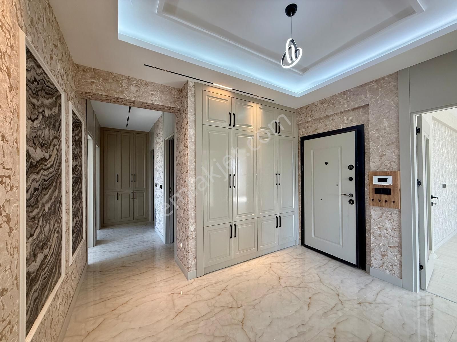 Şirintepe Mahallesinde 3 Cepheli, Geniş Ve Lüks 3+1 Sıfır Daire - Görsel 24