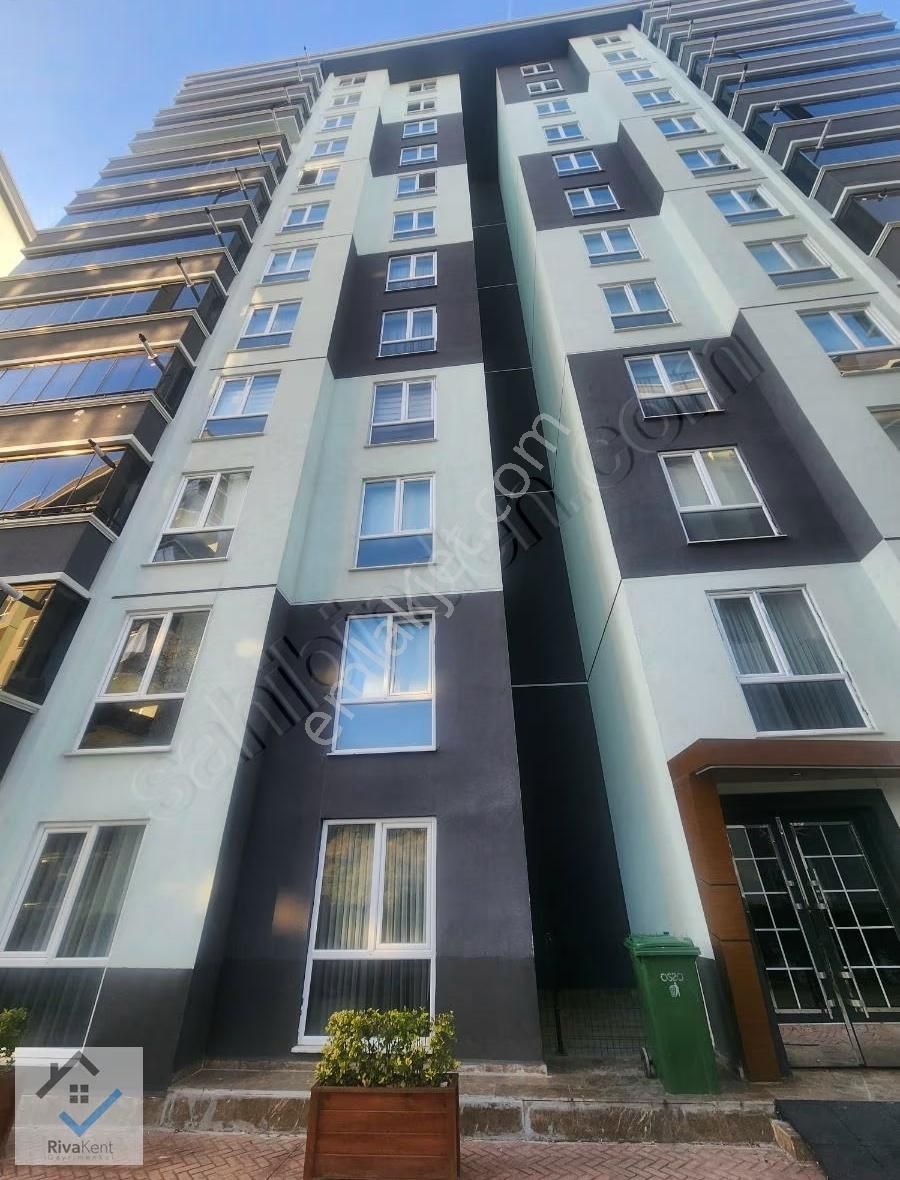 Karasamsunda Havuzlu Sitede Deniz Manzaralı 2+1 Daire - Görsel 13