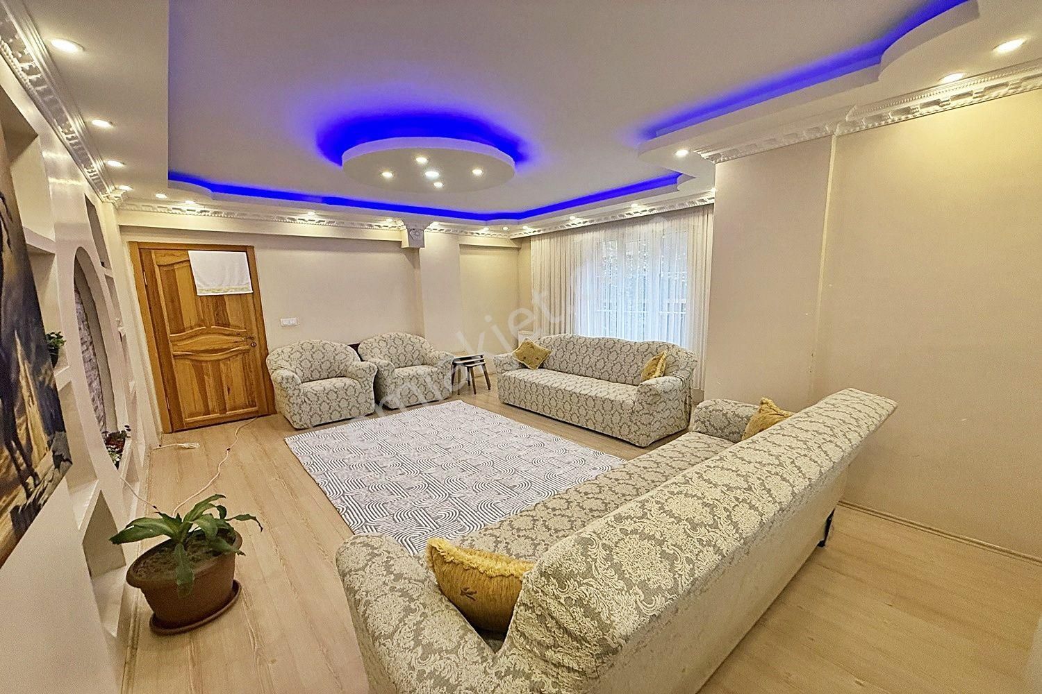 Metin Yapı'dan Çift Balkonlu Geniş Ferah Satılık 3+1 Daire!! - Görsel 8