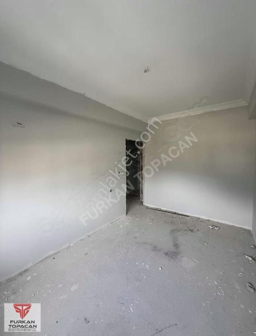 Furkan Topacan Gayrimenkul'den Satılık 1+1 Daire - Görsel 3