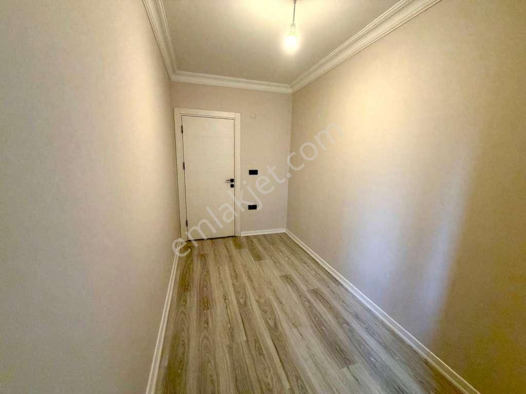 İdealtepe'de Marmaraya Yakın 7 Yıllık Ferah 3+1 Daire - Görsel 23