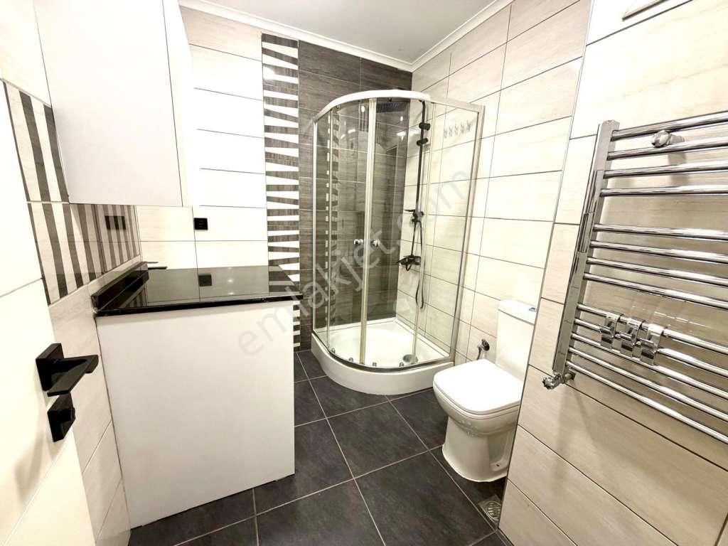 İdealtepe'de Marmaraya Yakın 7 Yıllık Ferah 3+1 Daire - Görsel 7