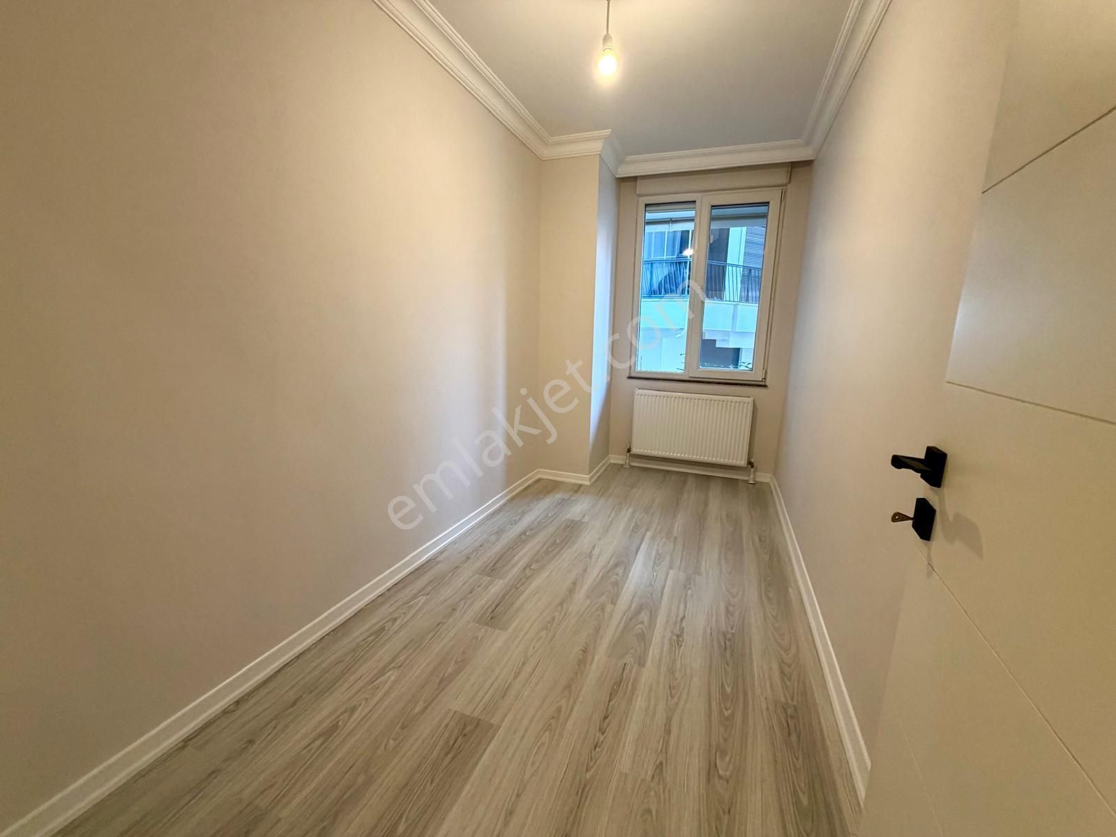 İdealtepe'de Marmaraya Yakın 7 Yıllık Ferah 3+1 Daire - Görsel 9